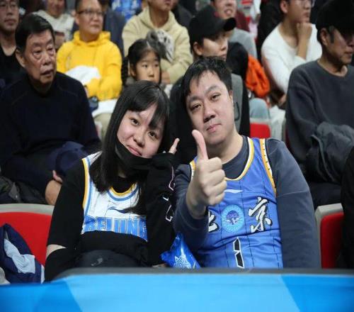 松岛辉空遭,遇球场惊魂,鸟粪袭击球,乐鱼体育,乐鱼体育官网,乐鱼体育官方,乐鱼体育下载