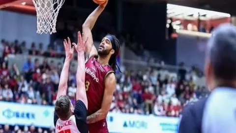 蒋圣龙：沙特之战优势尽失红牌逆转，每场对决视如生死战