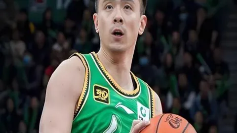巴媒曝罗克将赴帕尔梅拉斯，转会费达3000万欧